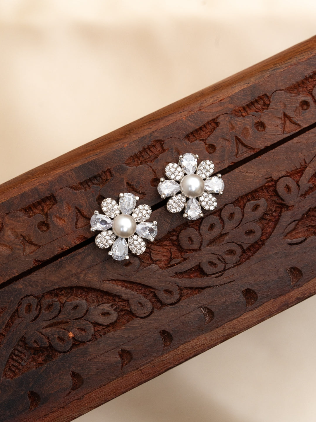 Nooriya Earrings