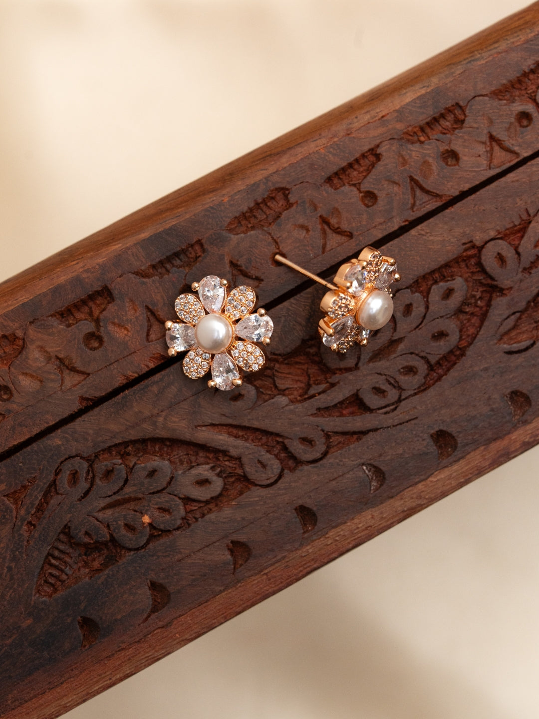 Nooriya Earrings