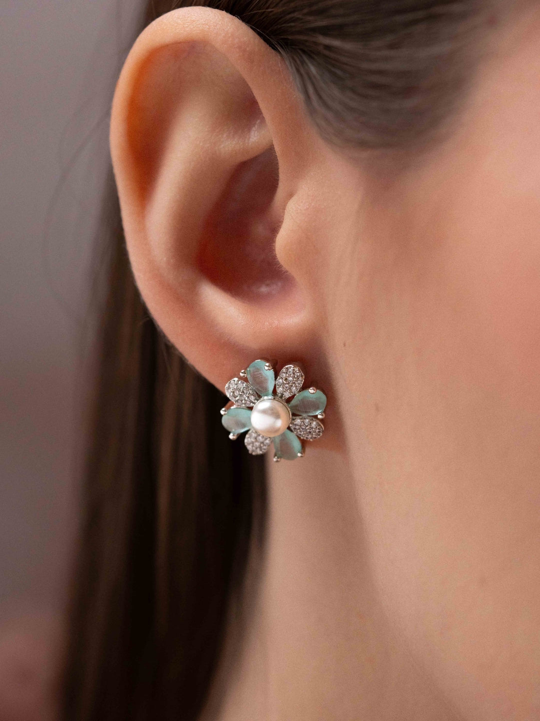 Nooriya Earrings