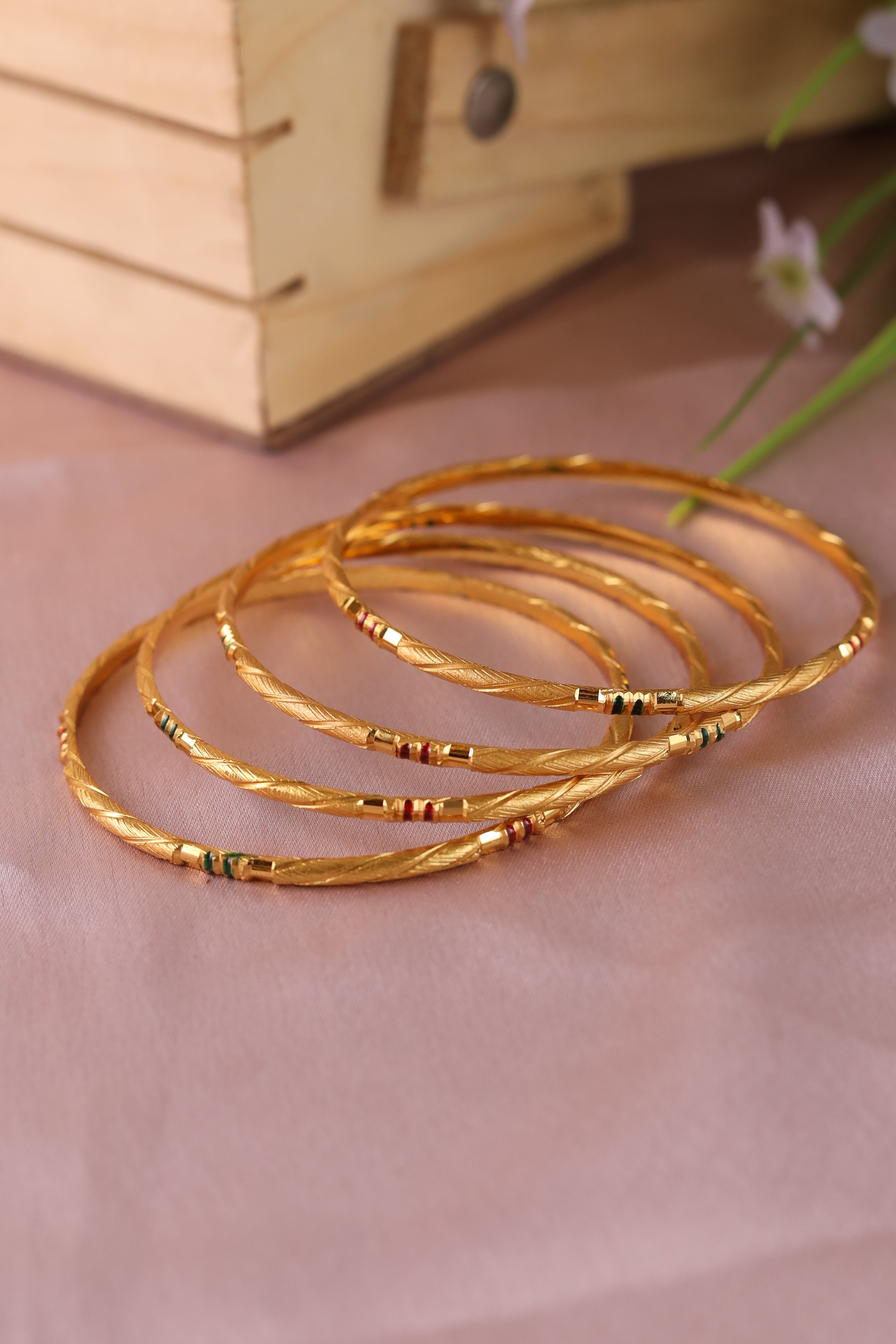 Sushmita Bangle (set of 4 )