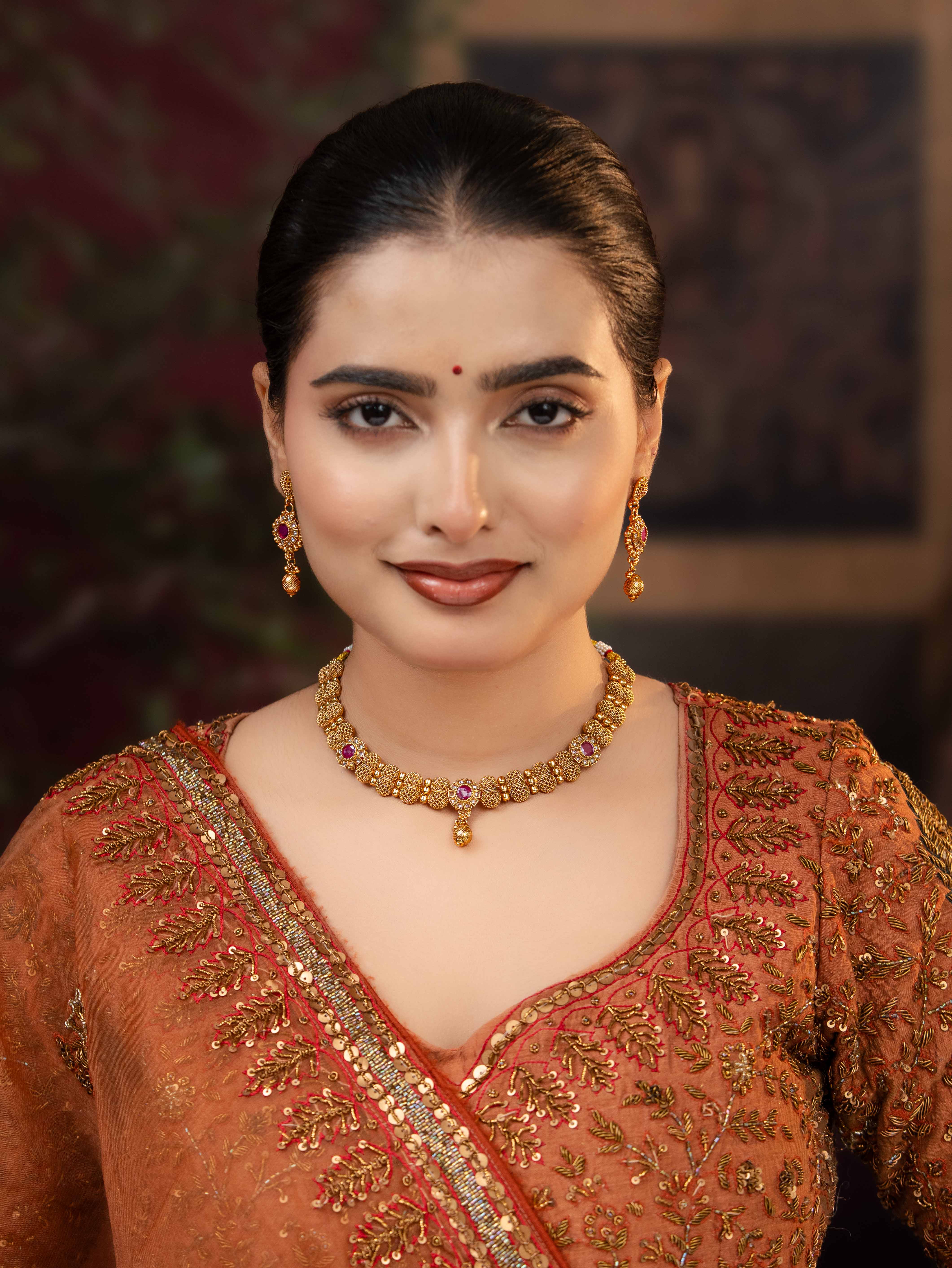 Falguni Necklace Set