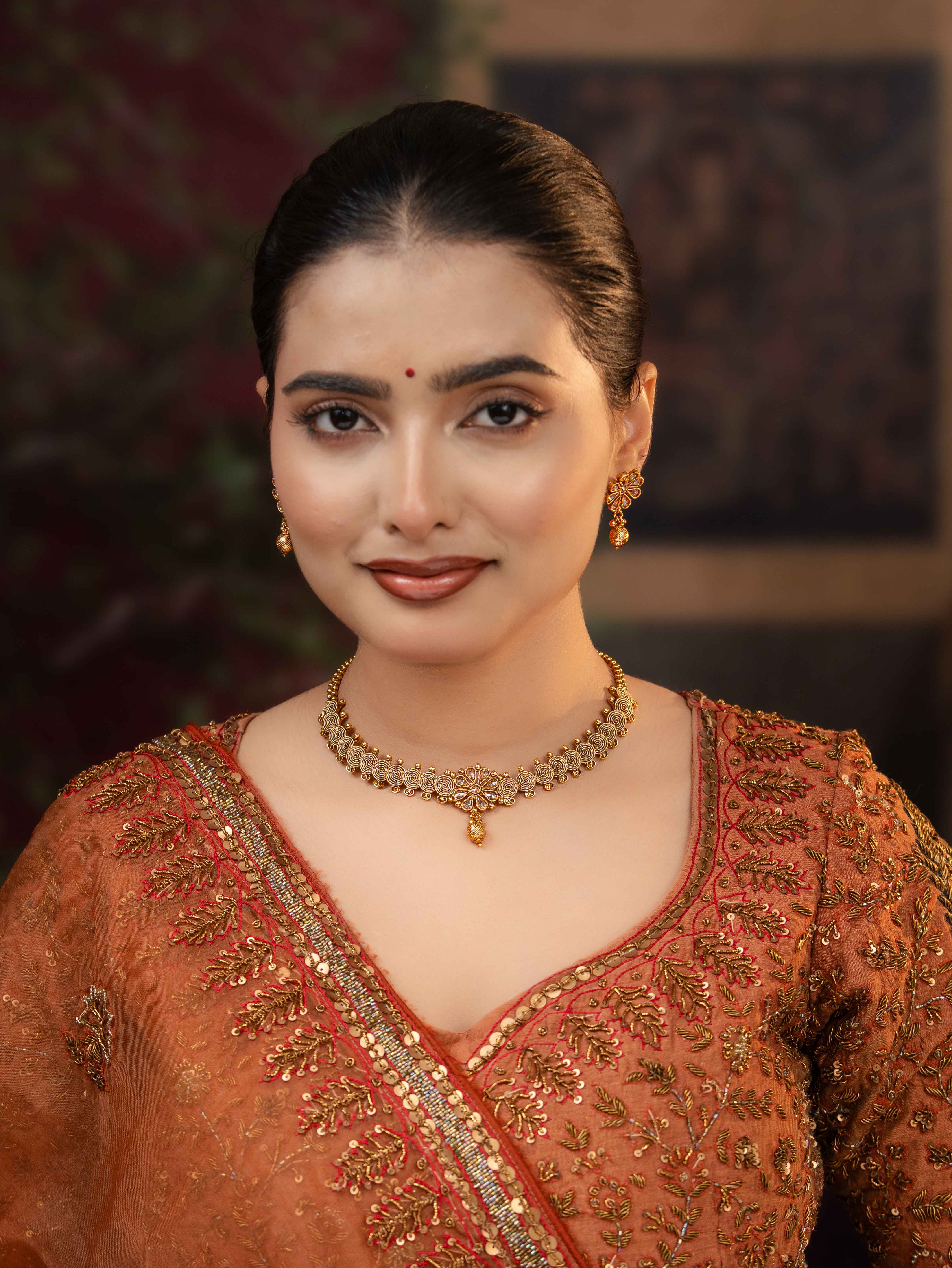 Indumati Necklace Set