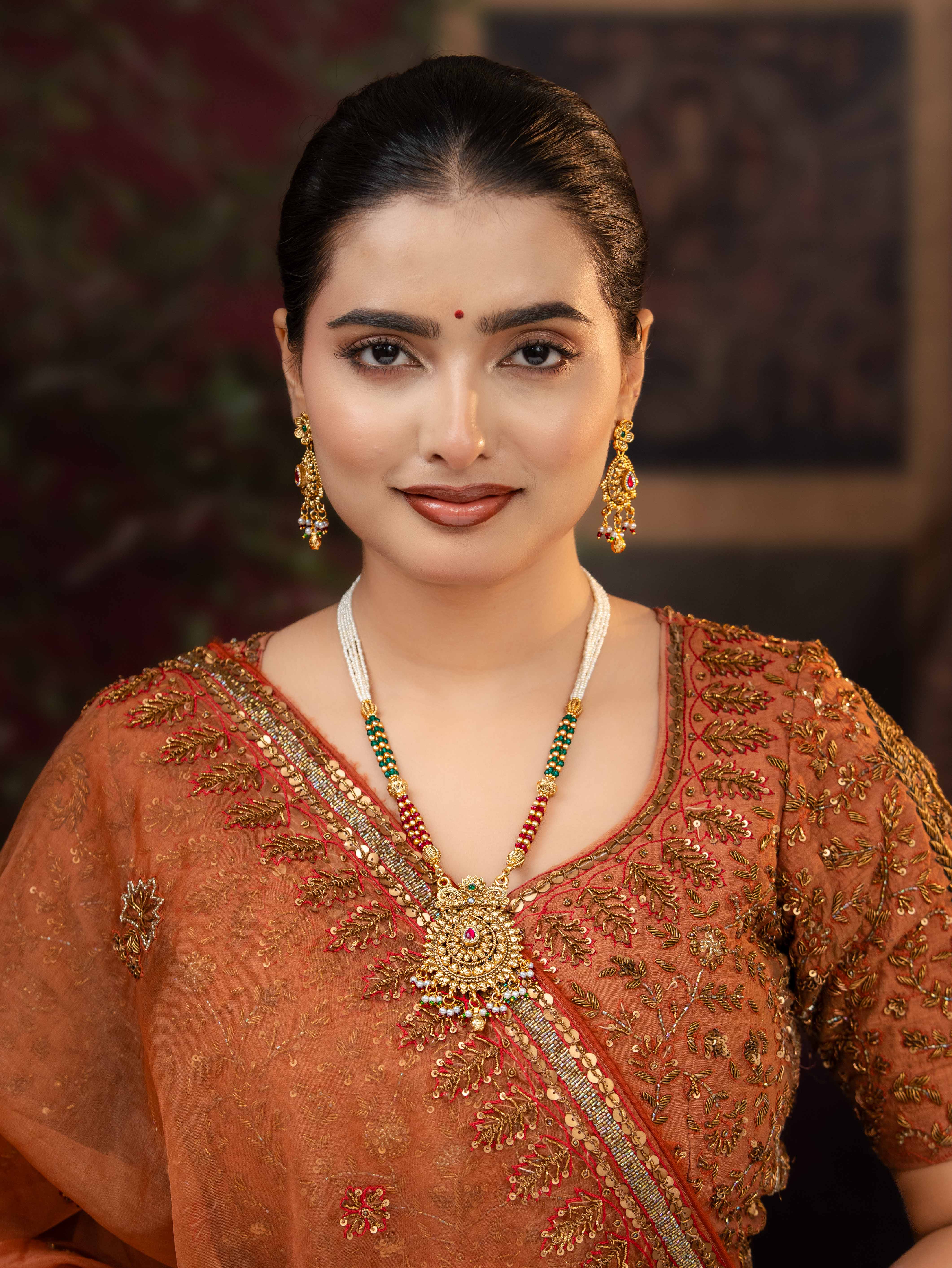Surmayi Necklace Set