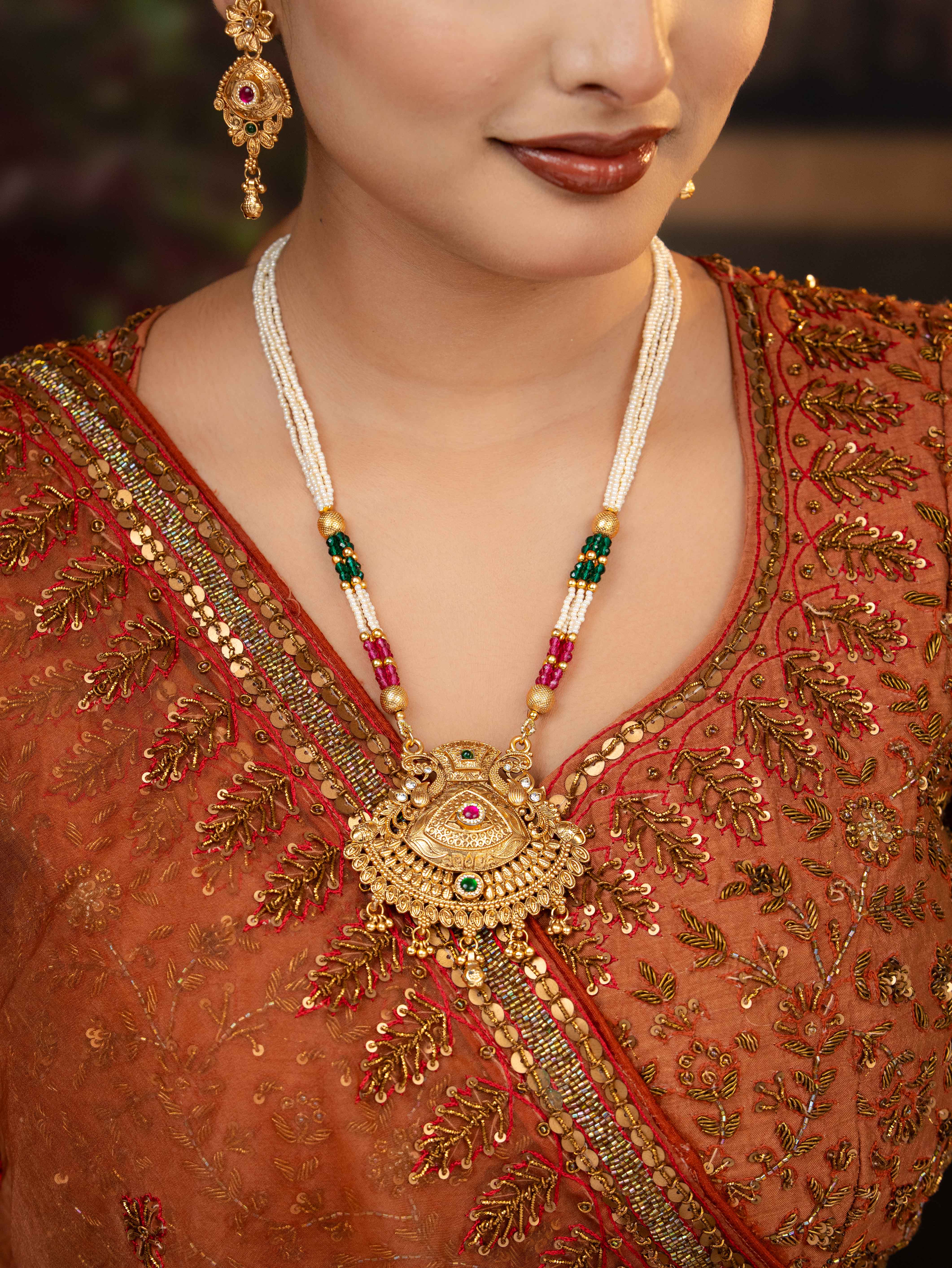 Meherang Necklace Set