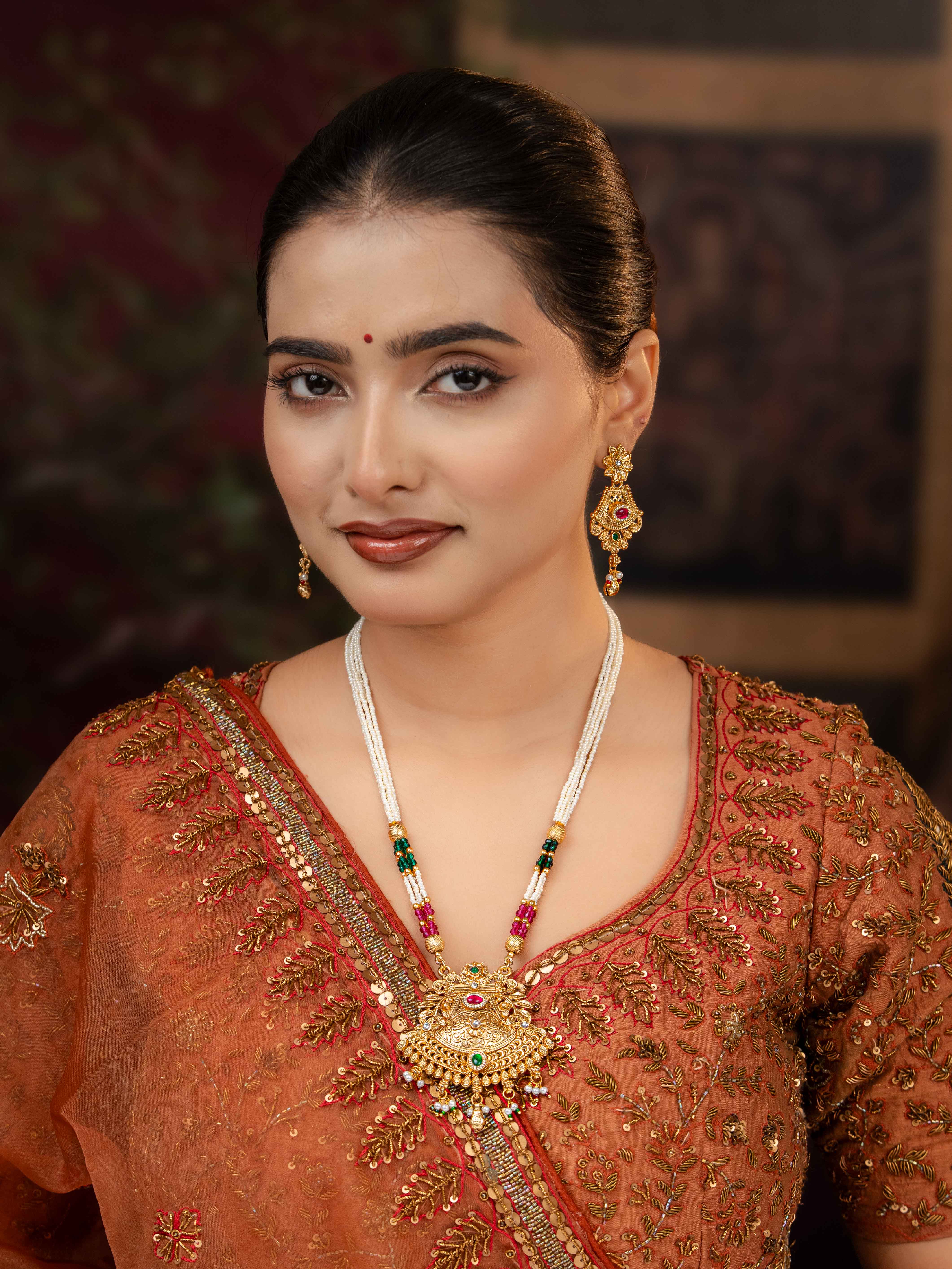 Meherang Necklace Set
