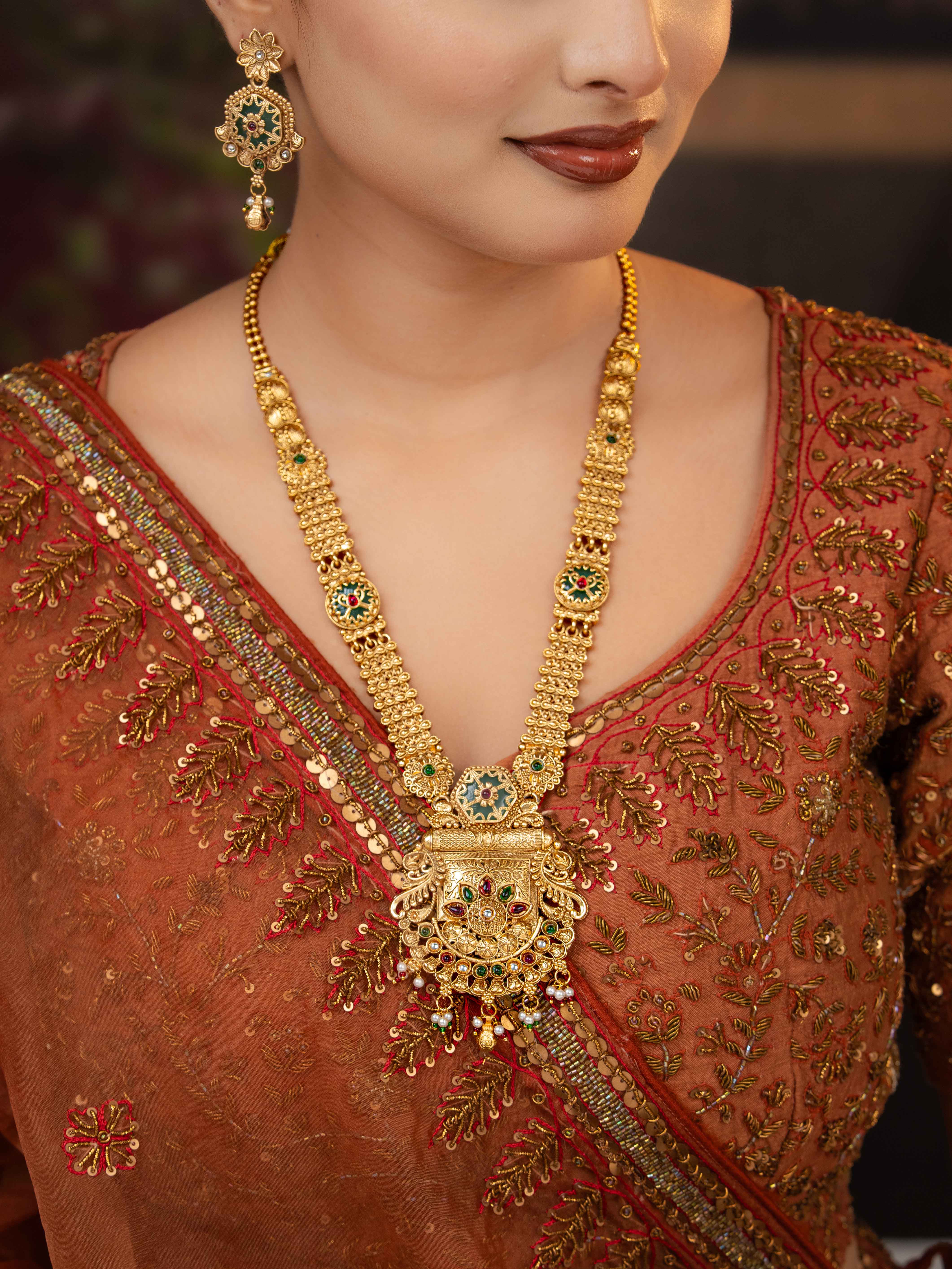 Mehrunisa Necklace Set