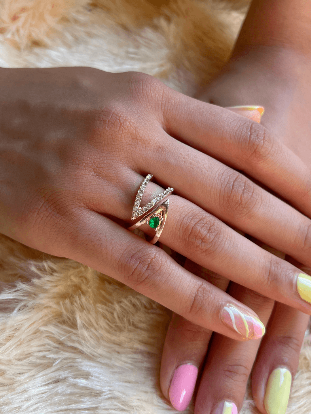 Standout Artistic Emerald Adjustable Ring - Zerakijewels