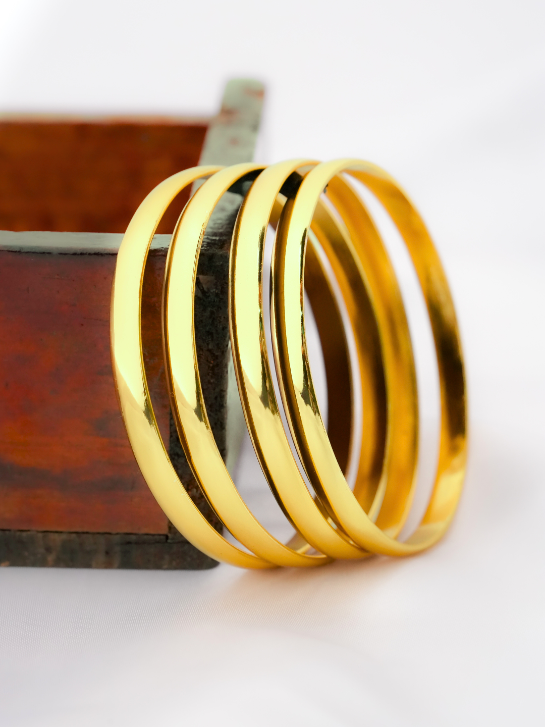 Rajshree Bangle. (Set of 4)