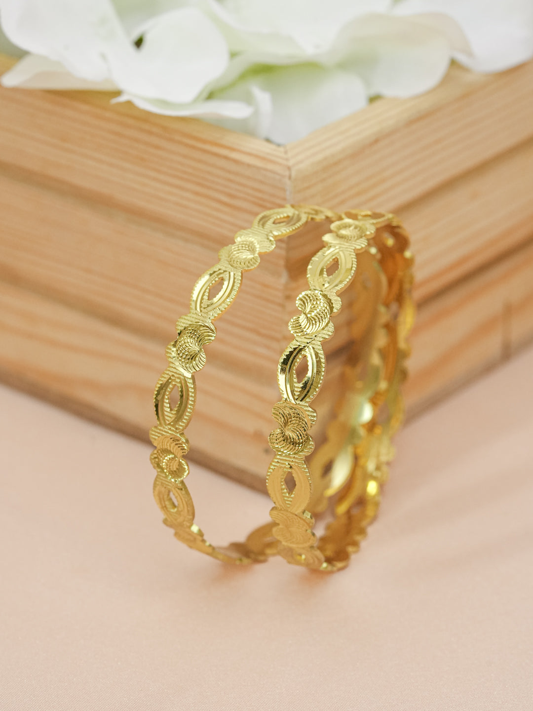 Vandana Bangle. (Set of 2)