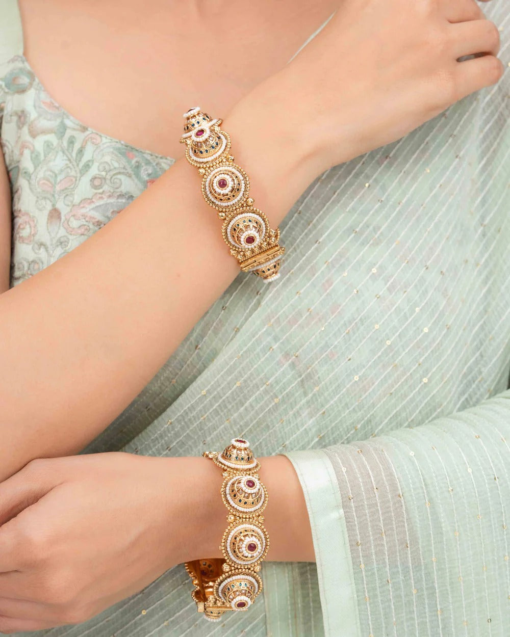 Kanak Priya Bangle (Set of 2)