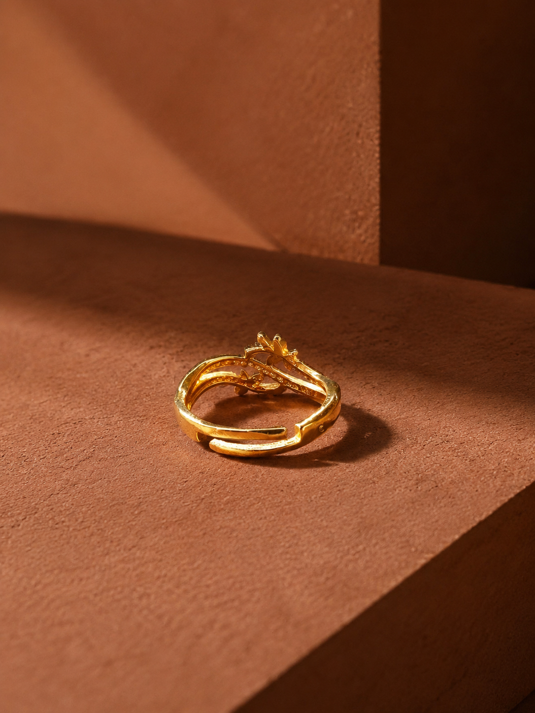 Kat Adjustable Ring