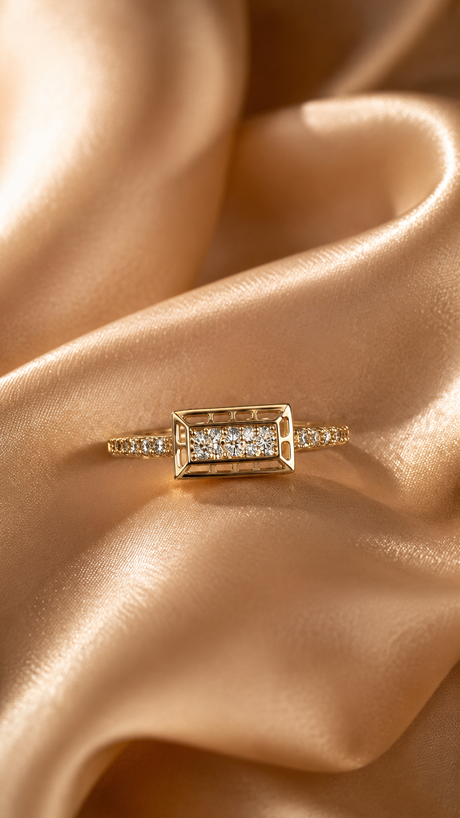 Avelyn Adjustable Ring