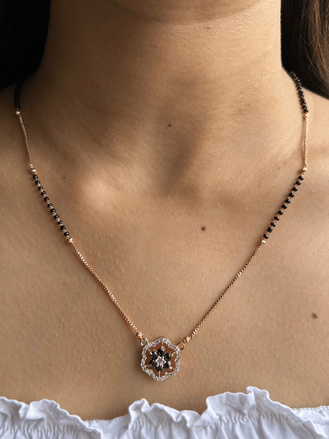 Gold mangalsutra with diamond 2025 pendant