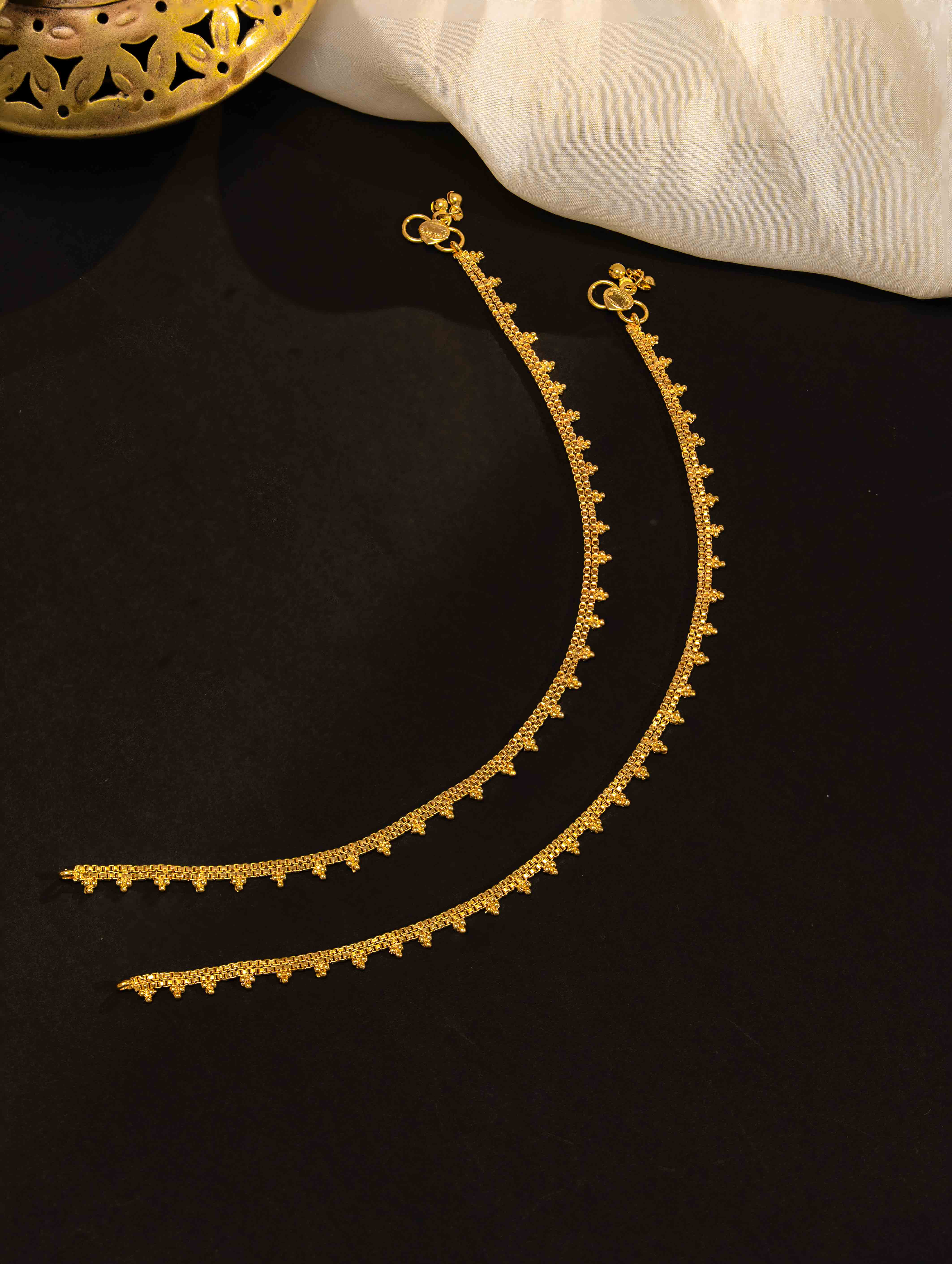 Chandrika Gold Payal. ( Set of 2)