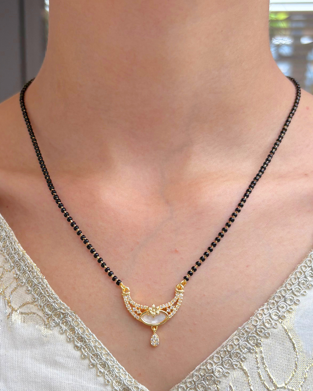 Noorvi Mangalsutra