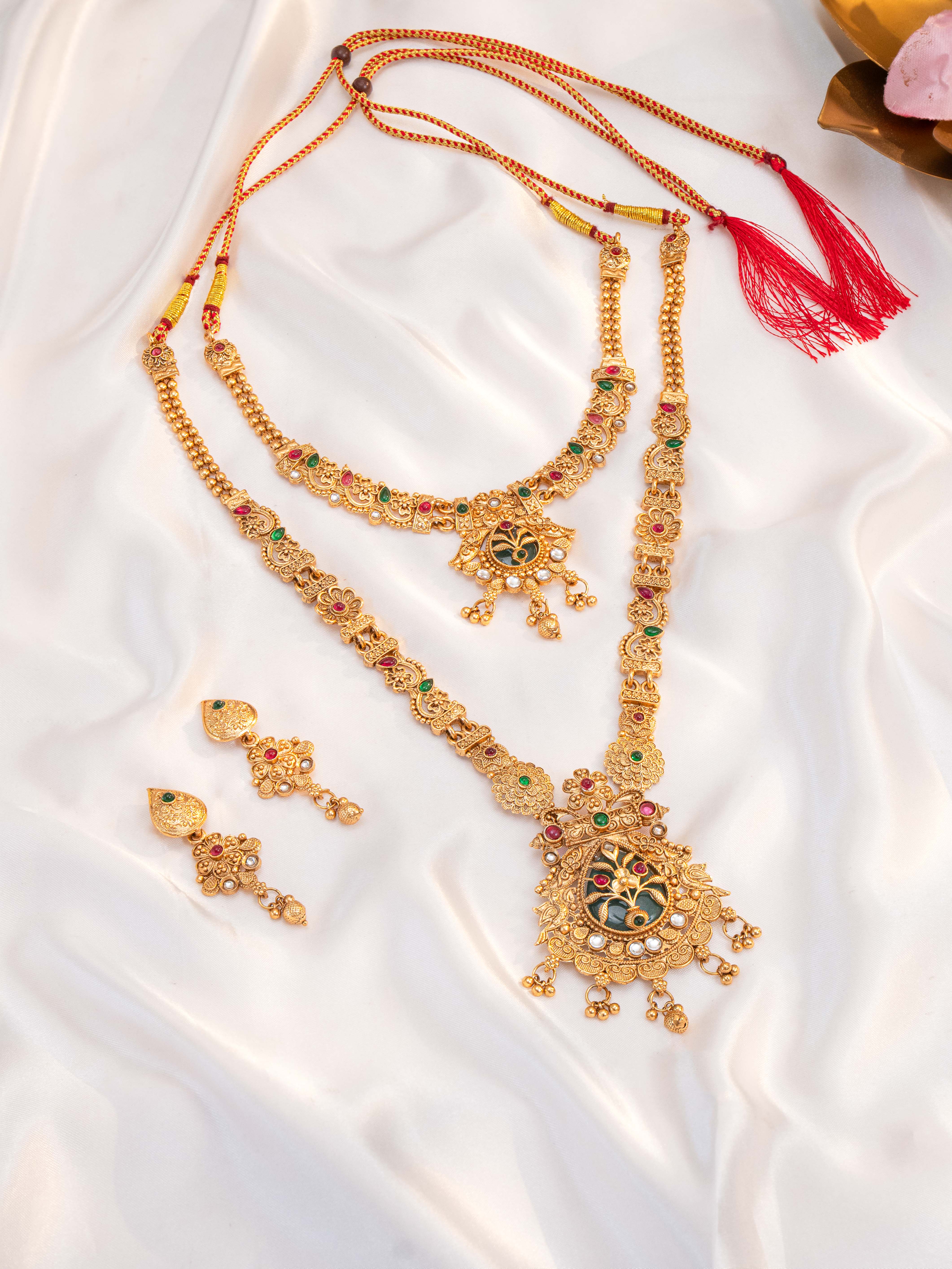 Inara Necklace Set