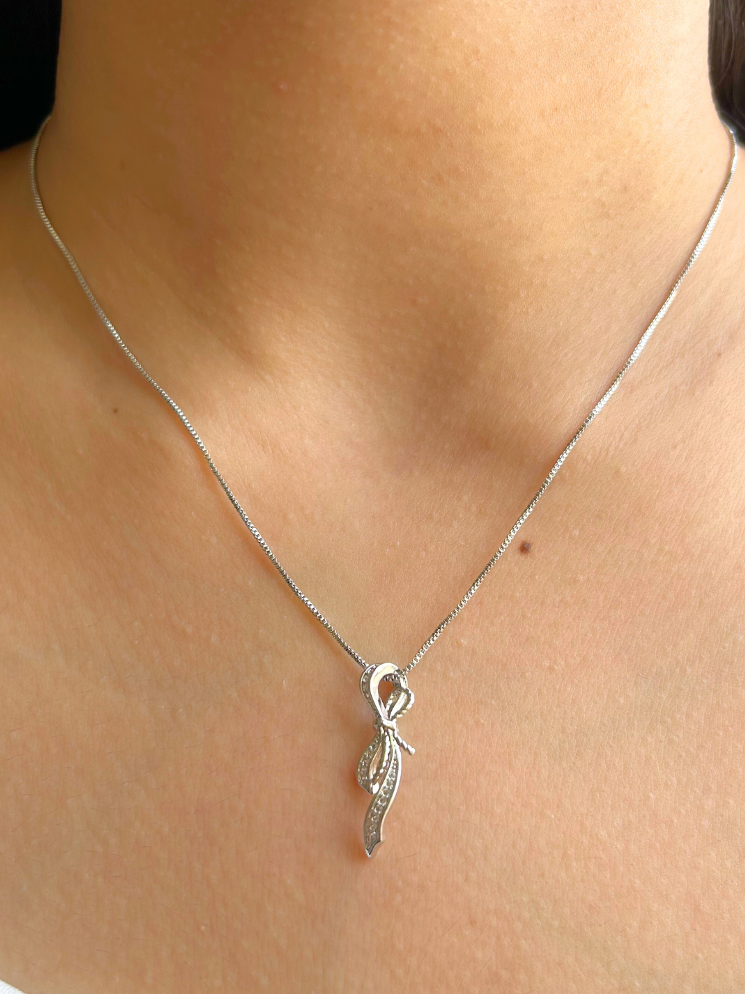 Ribbon Knot Pendant - Zerakijewels