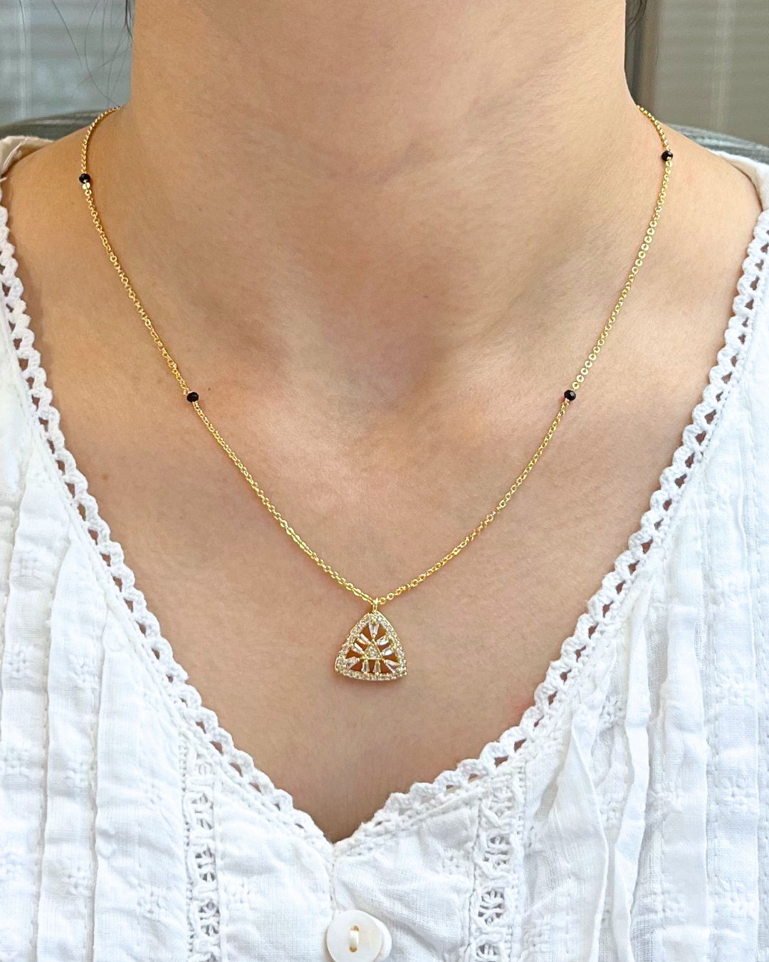 Swara Mangalsutra