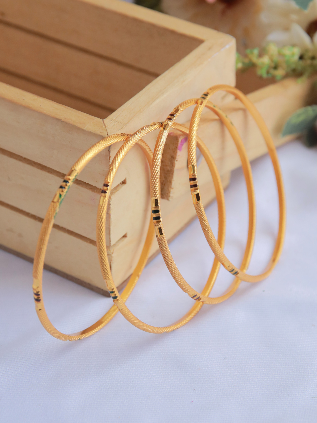 Saanvi Bangle. ( Set of 4)