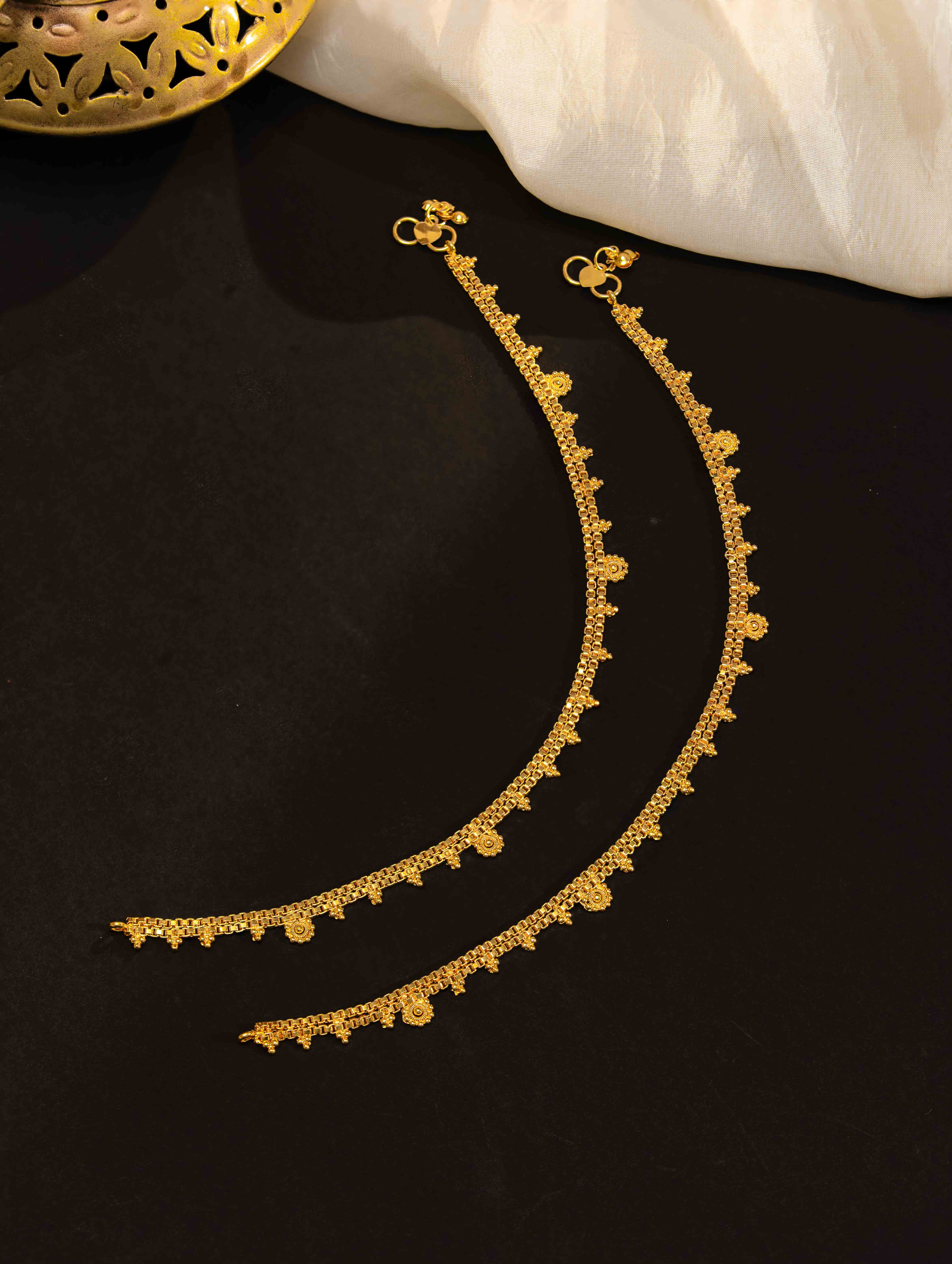 Rivika Gold Payal. ( Set of 2 )