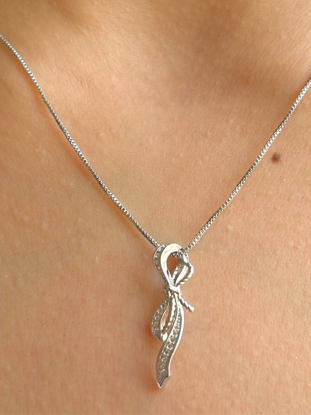 Ribbon Knot Pendant - Zerakijewels