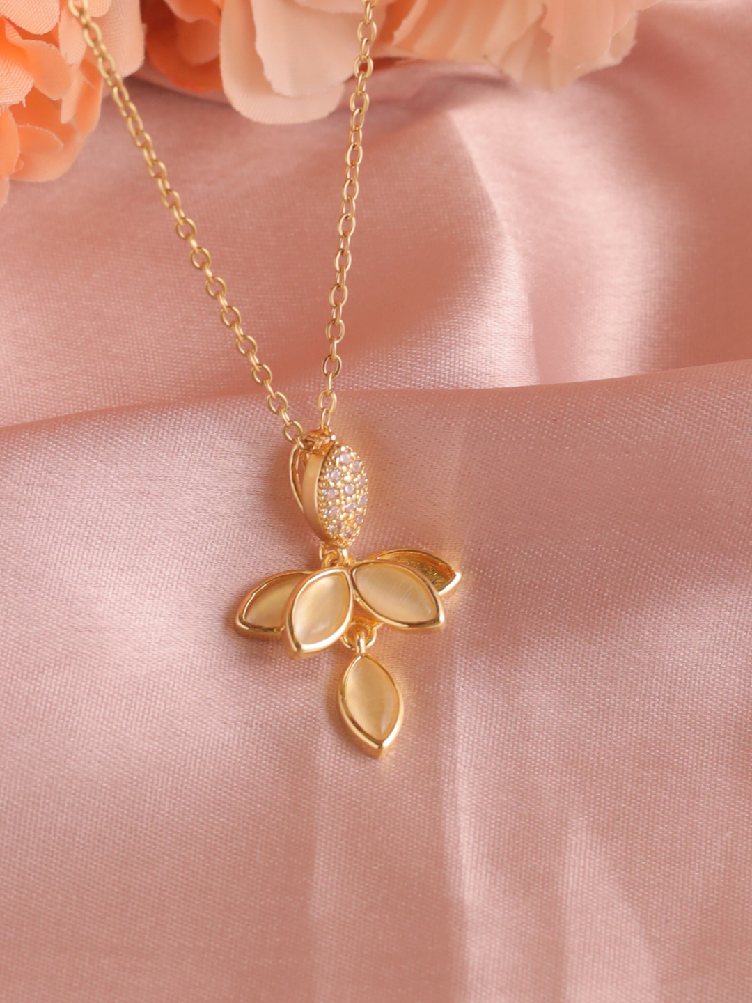 Blush Leaf Vein Necklace