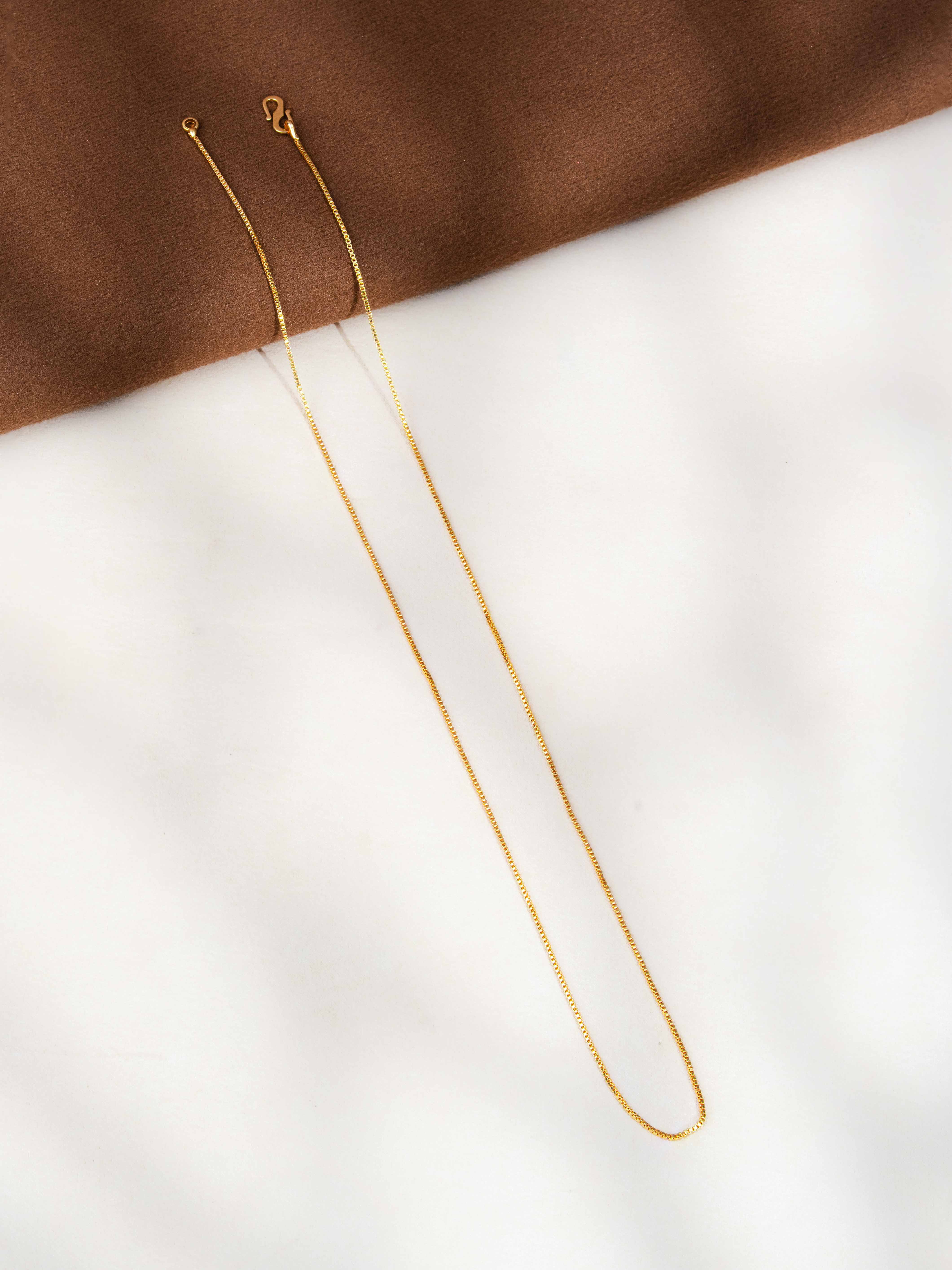 Box Club Gold Chain