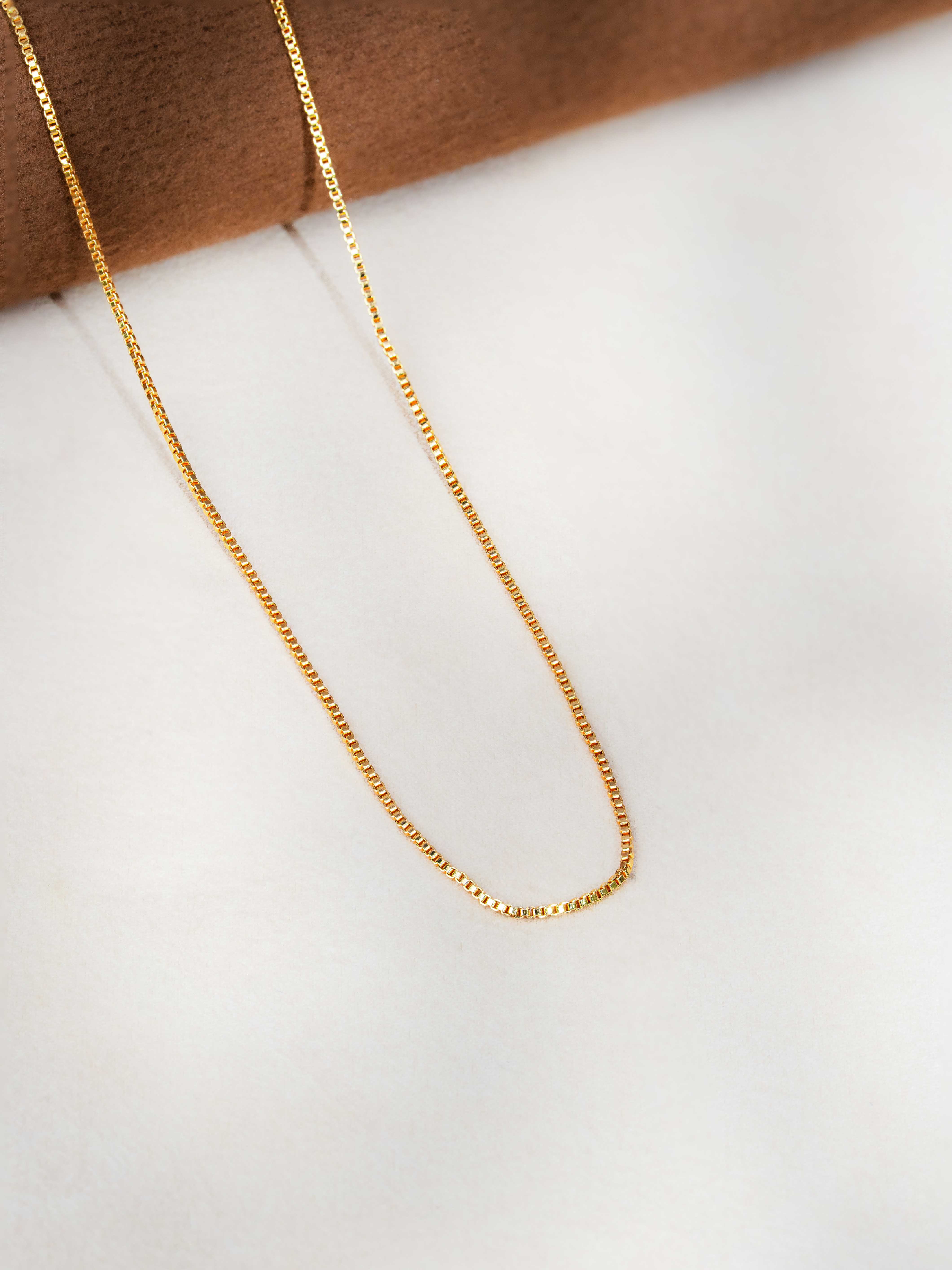 Box Club Gold Chain