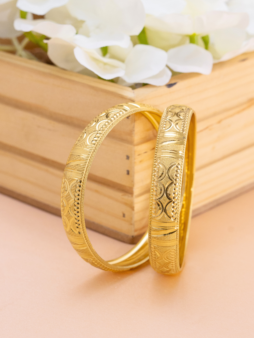 Light Weight Single Gold Bangles Design Wear Bangles Gold Bangles