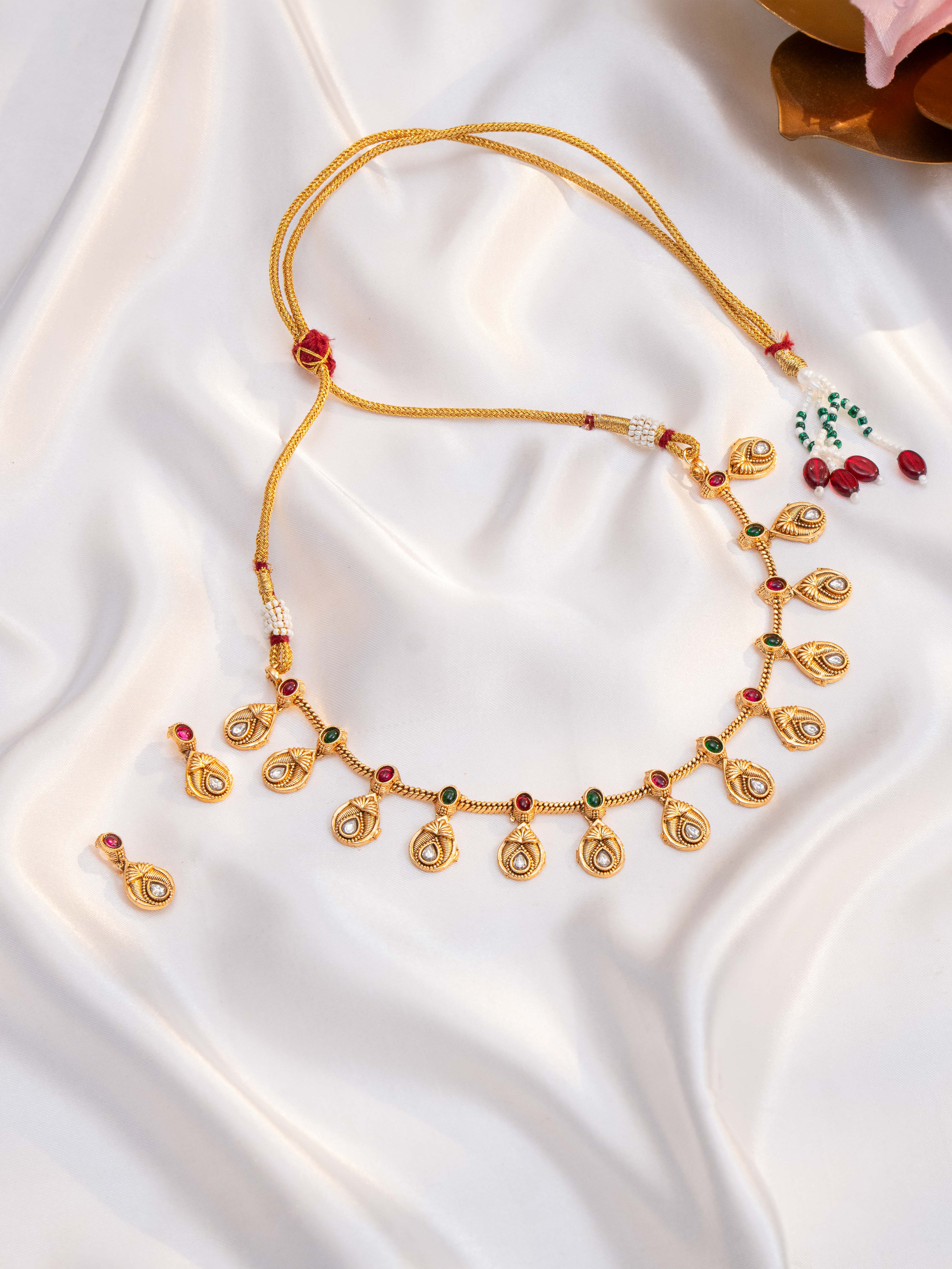 Kanika Necklace Set