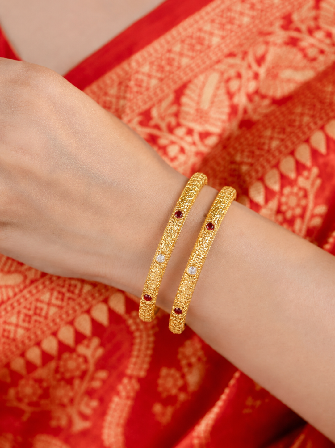 Chetna Bangle (Set of 2)