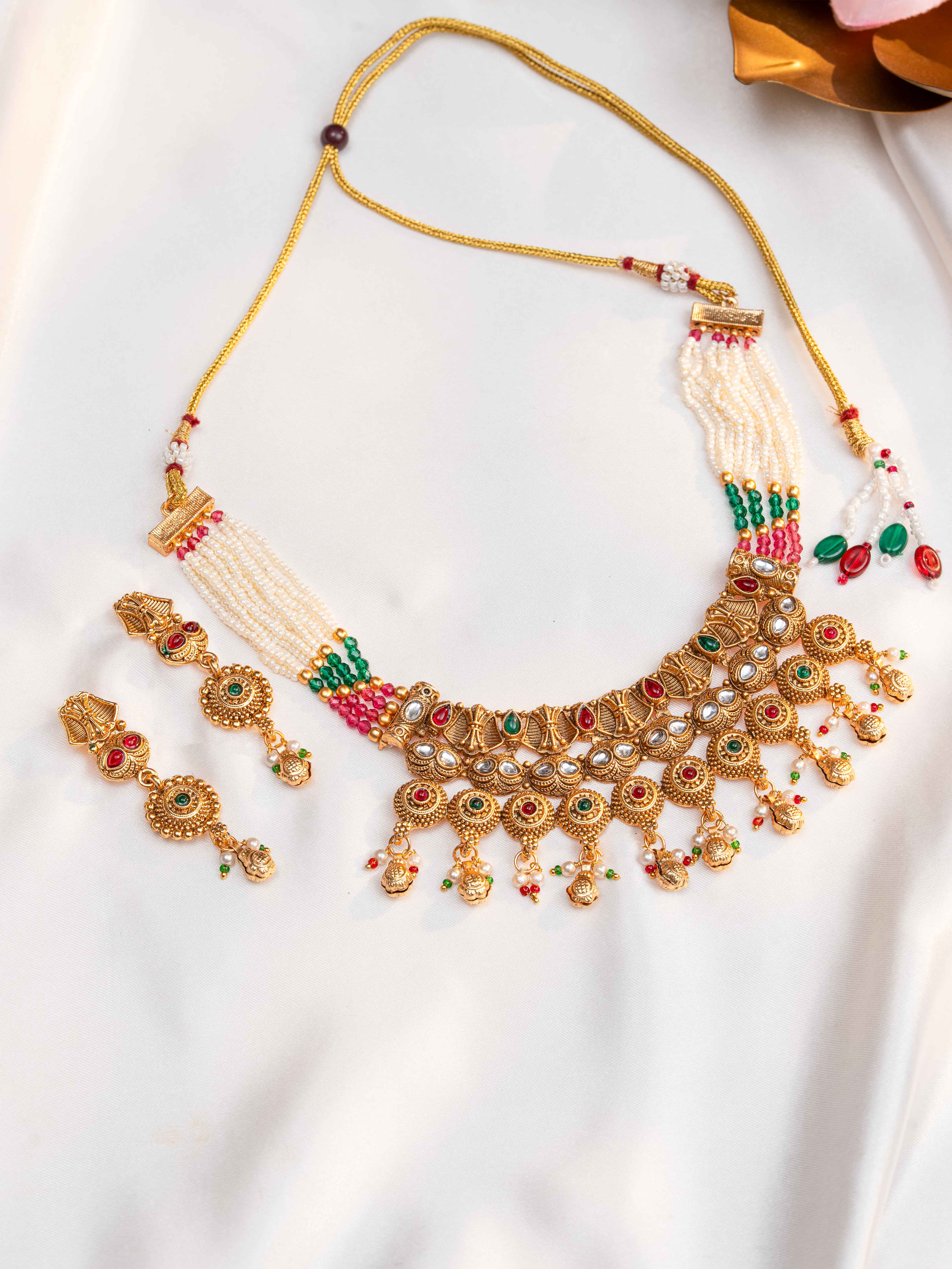 Gaurika Necklace Set