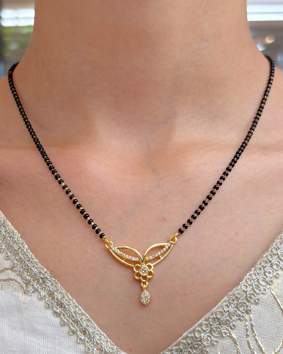 Reyanshi Mangalsutra