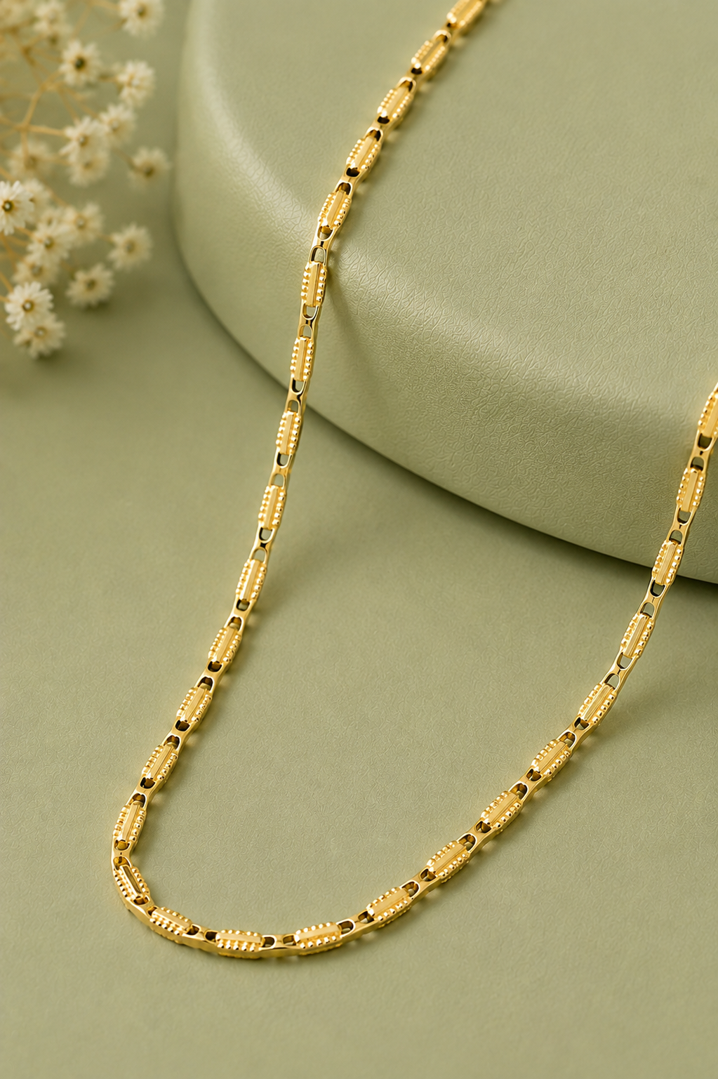 Arya Gold Chain
