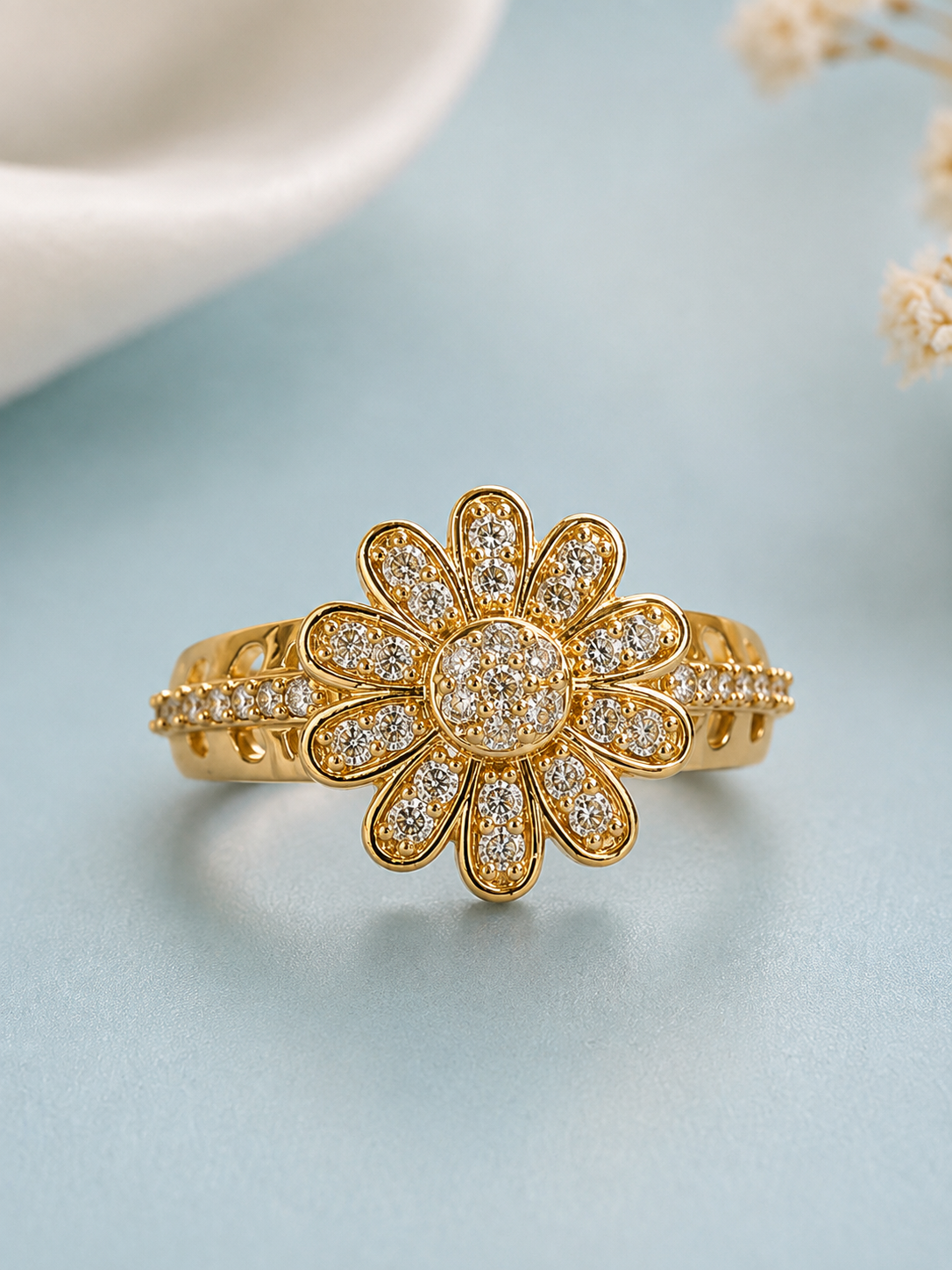 Lyza Adjustable Ring