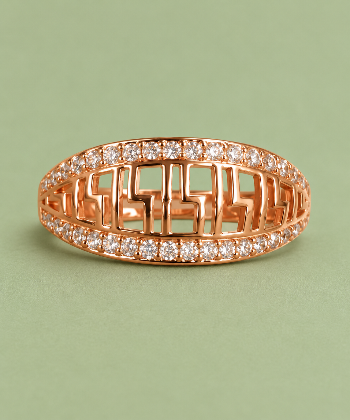 Giana Adjustable Ring