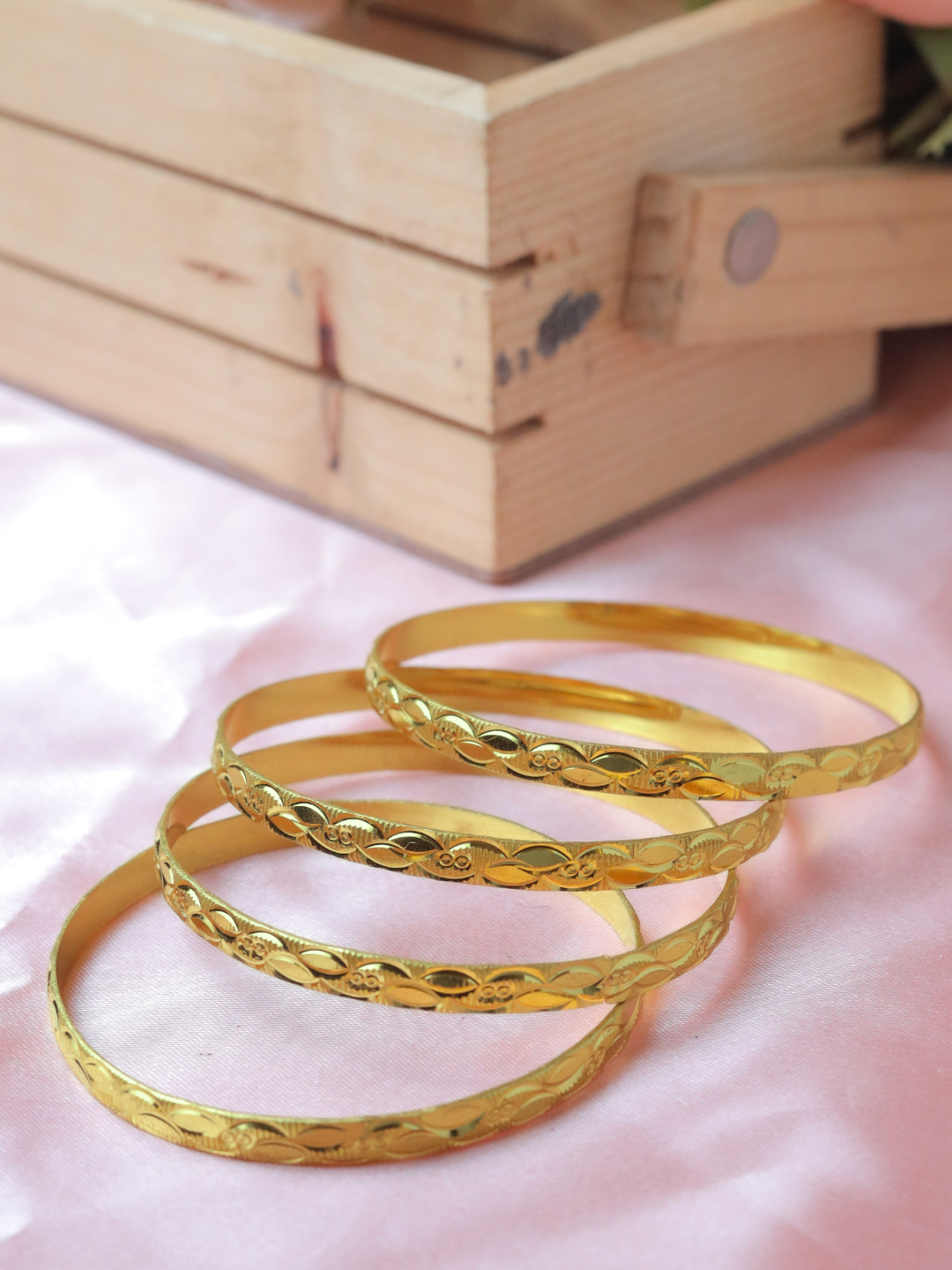 Mahi Bangle.  (Set of 4)