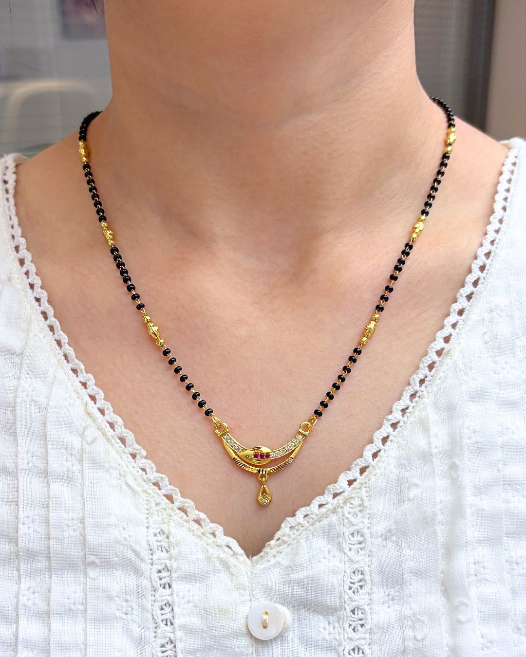 Adhira Mangalsutra