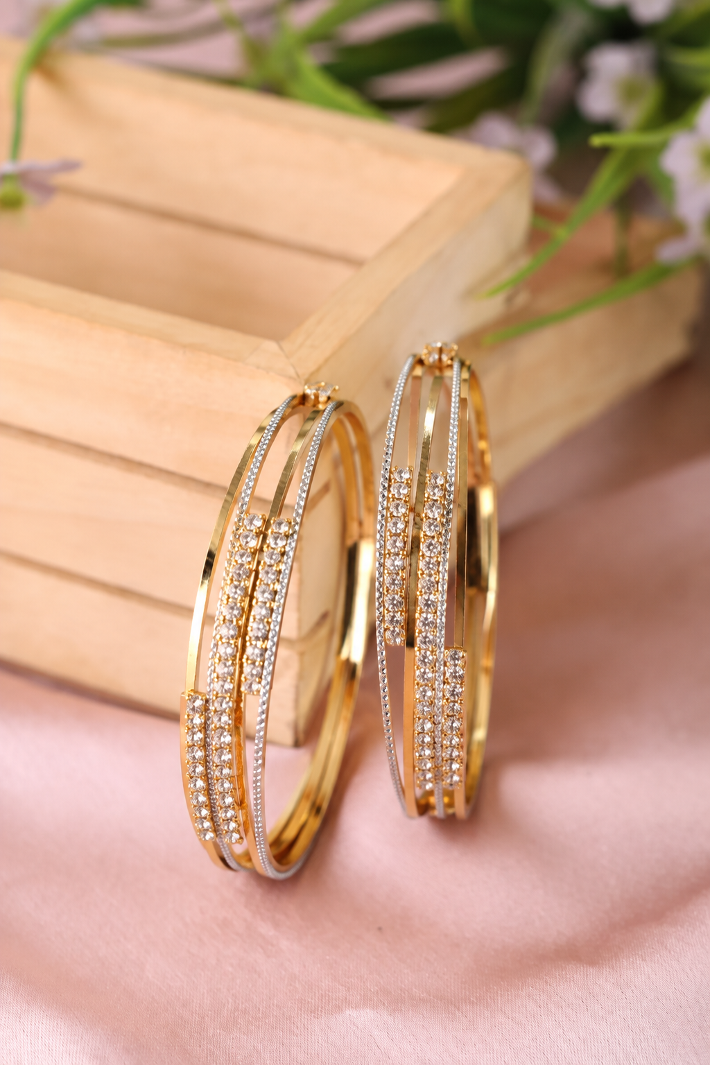 Poonam Bangle (Set of 2)