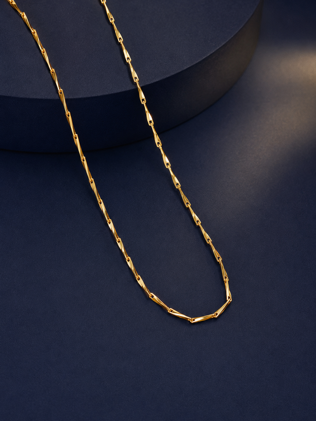 Roselle Gold Chain