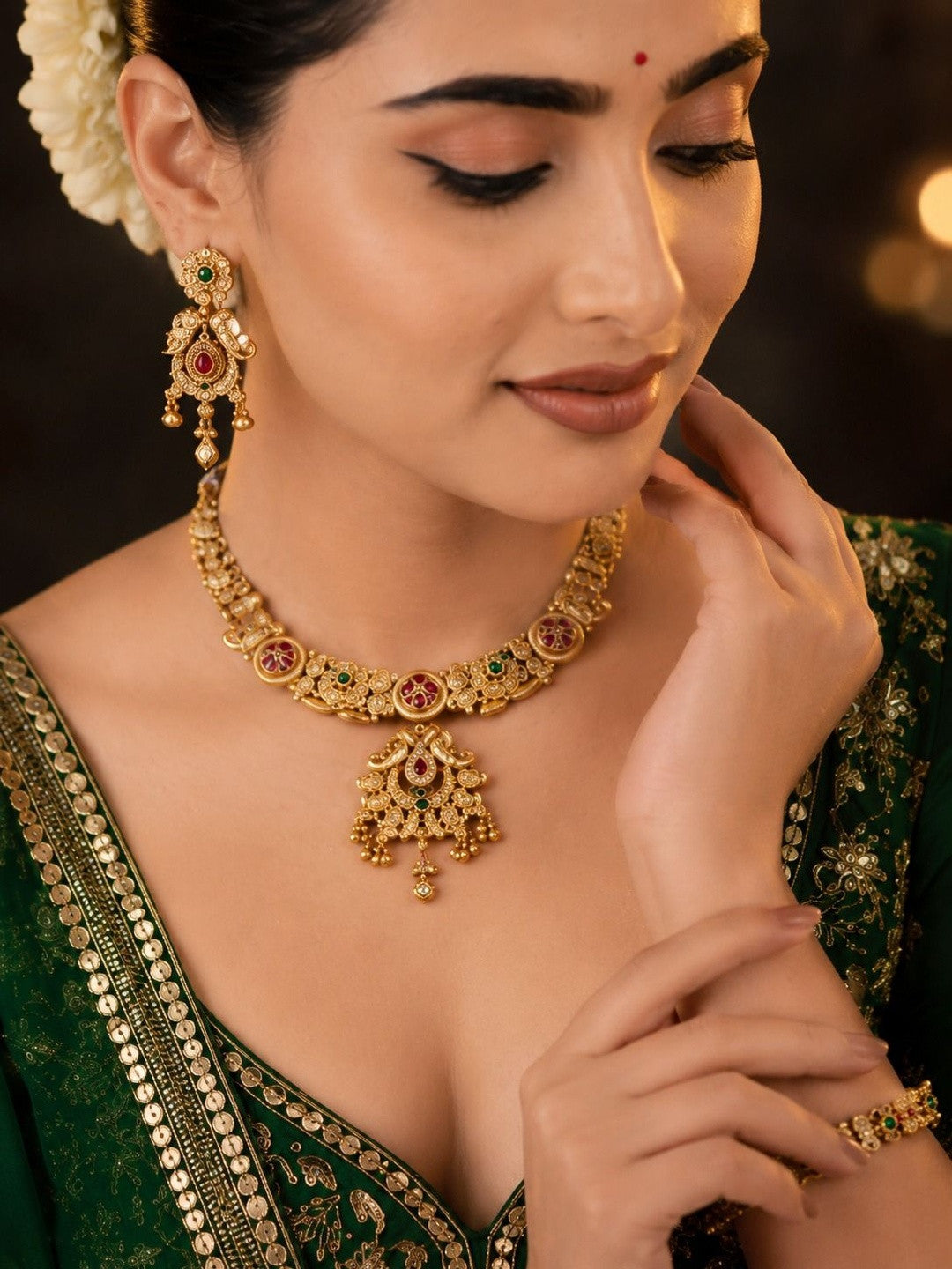Shambhavi Necklace Set