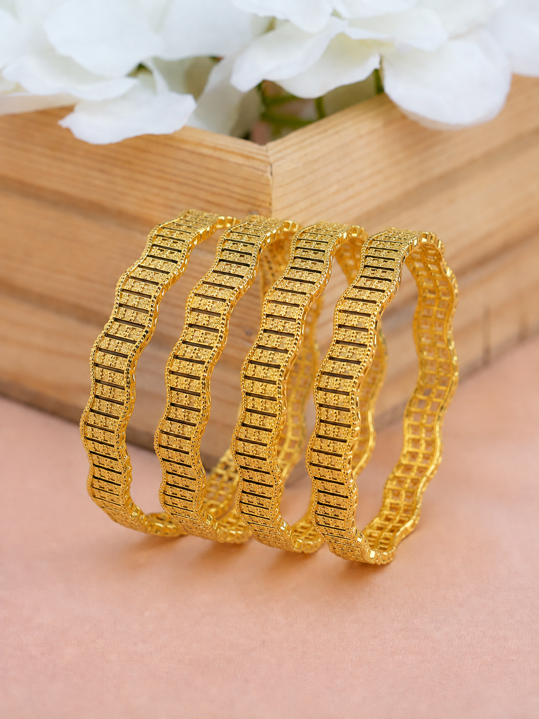 Aarti Bangle (Set of 4)