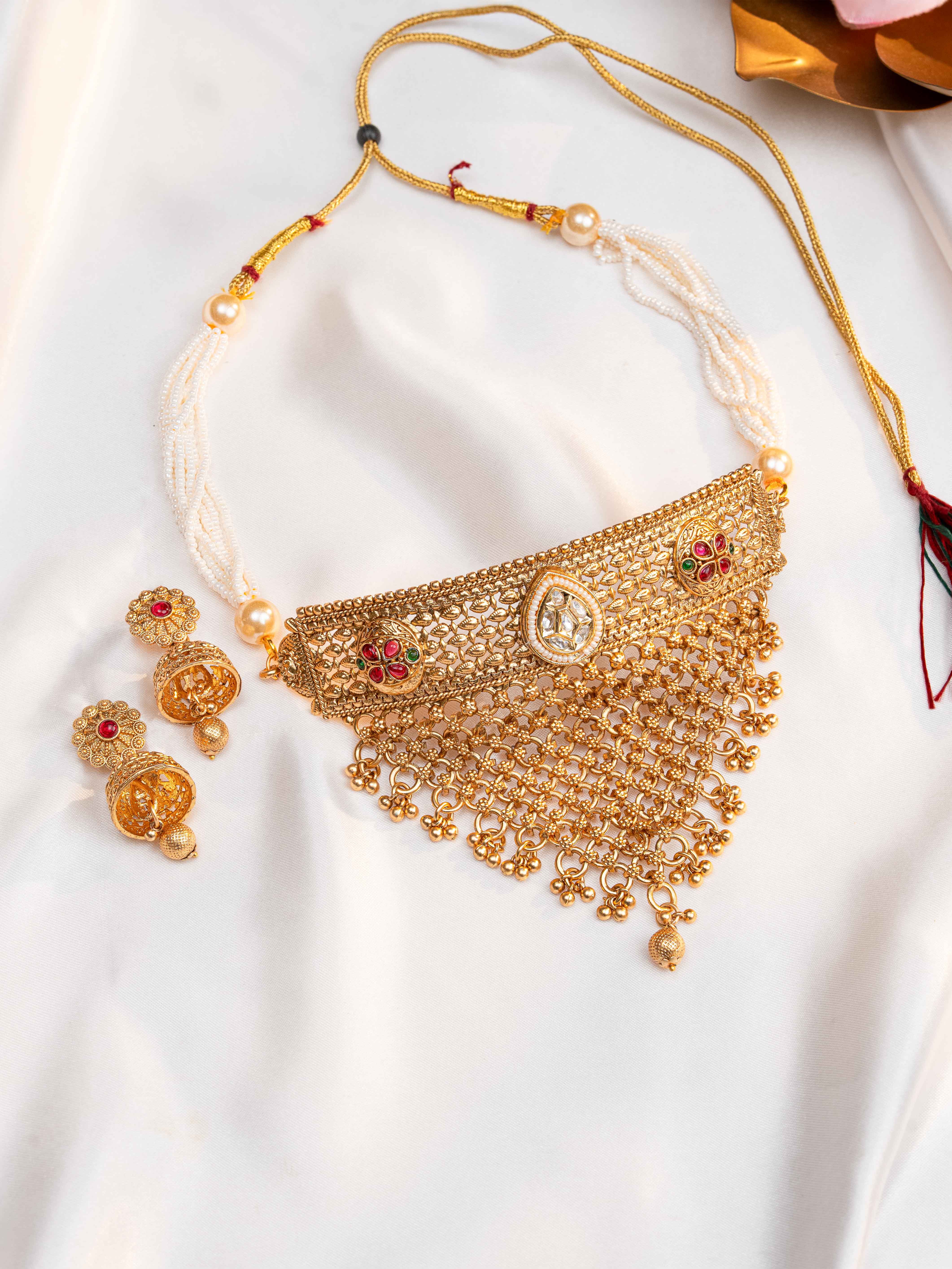 Zoraya Necklace Set