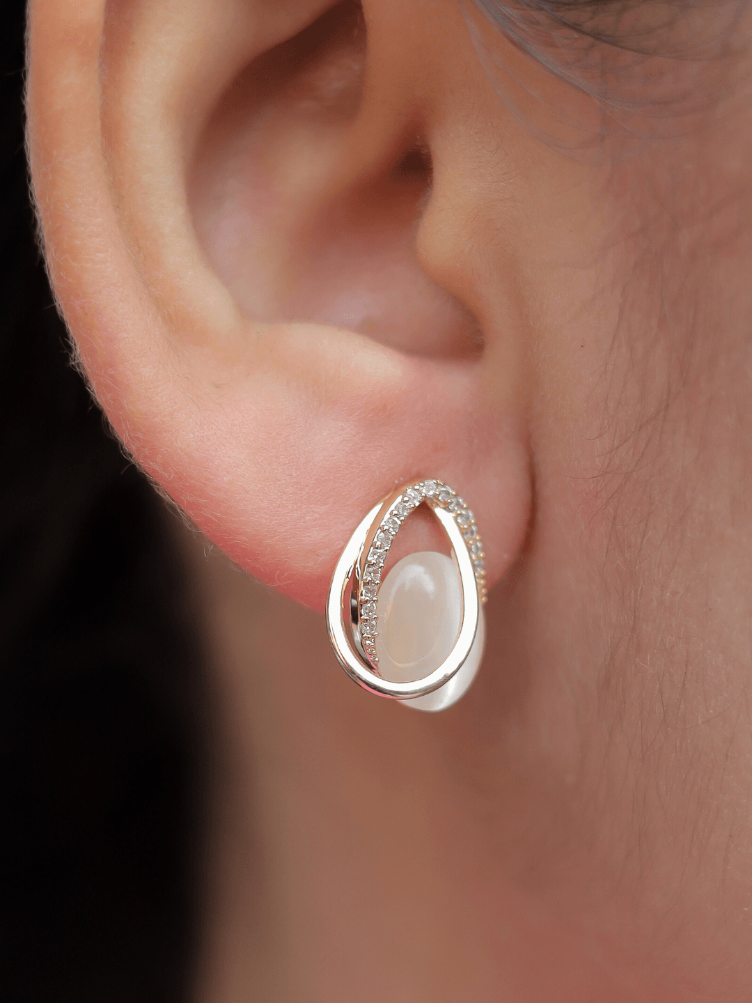 Chicago Diamond Pearl Earrings - Zeraki Jewels 