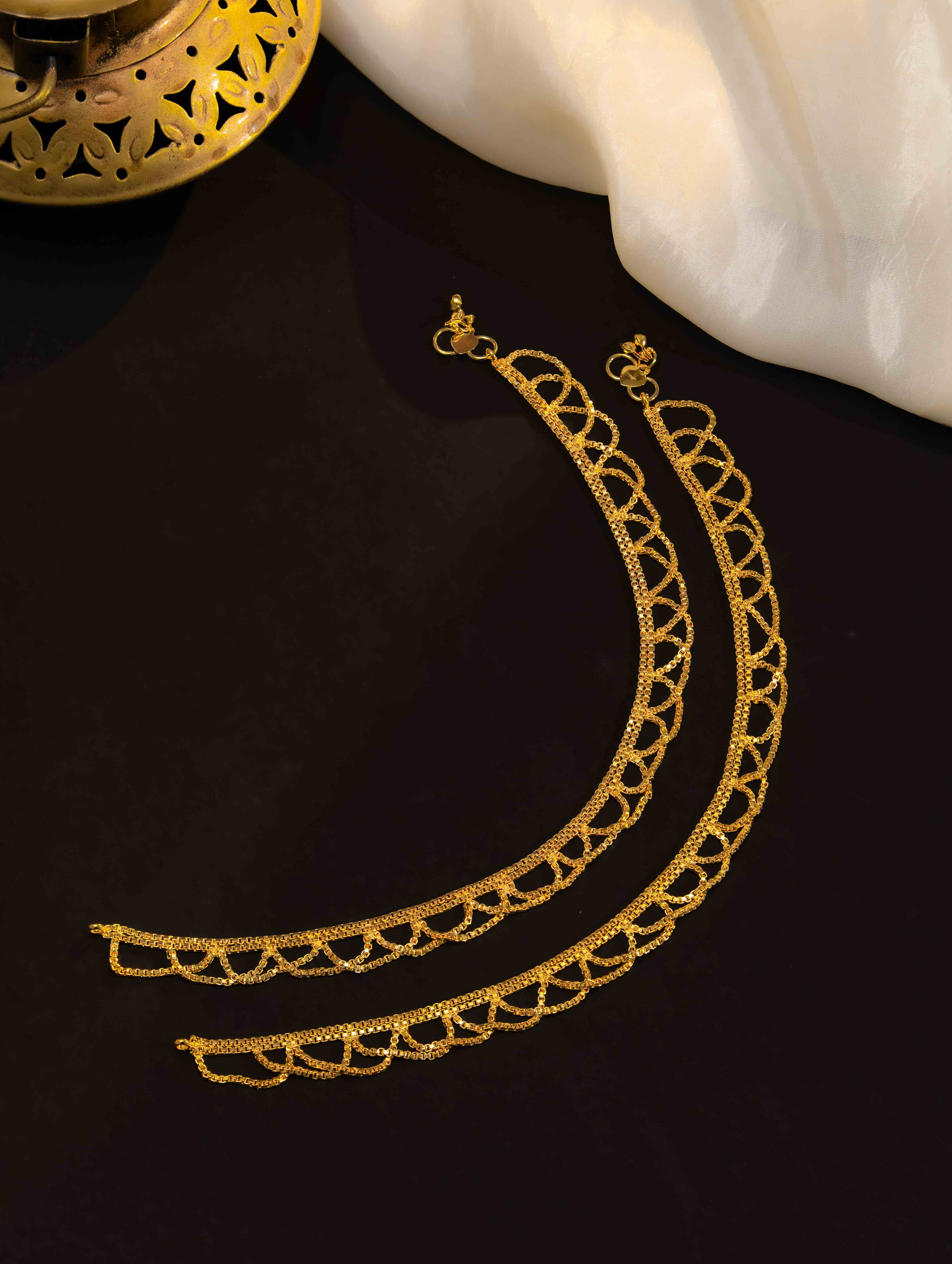 Nirvika Gold Payal.  ( Set of 2)