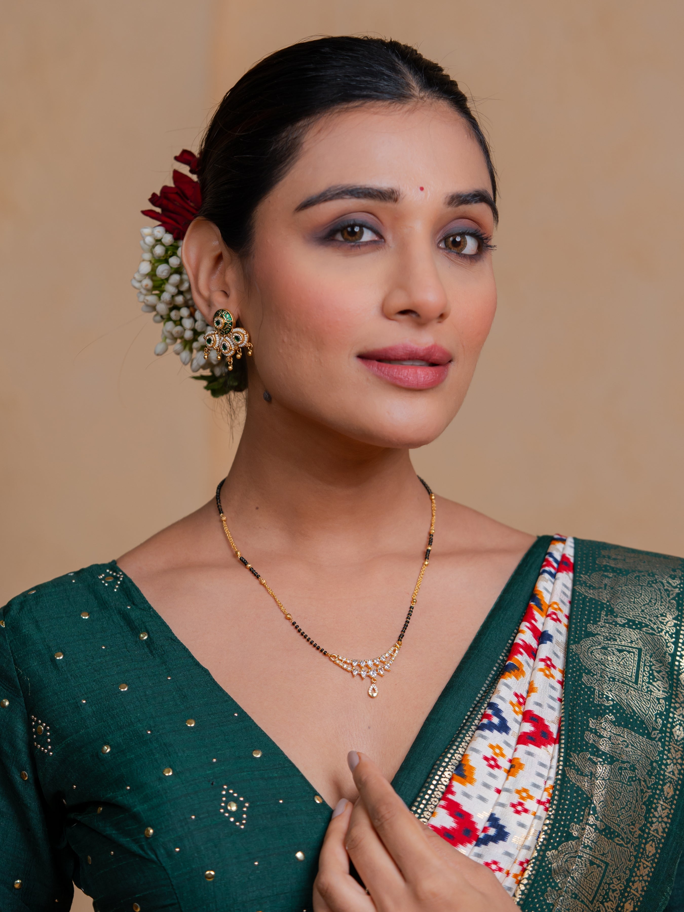 Kriti Mangalsutra