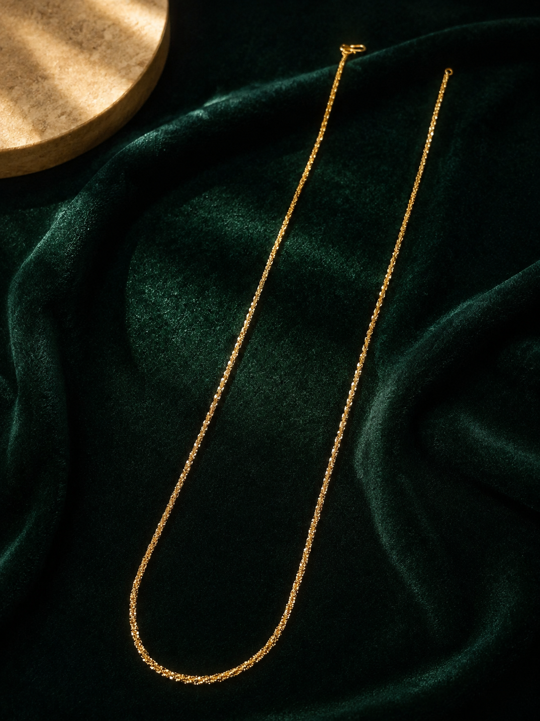 Ornika Gold Chain