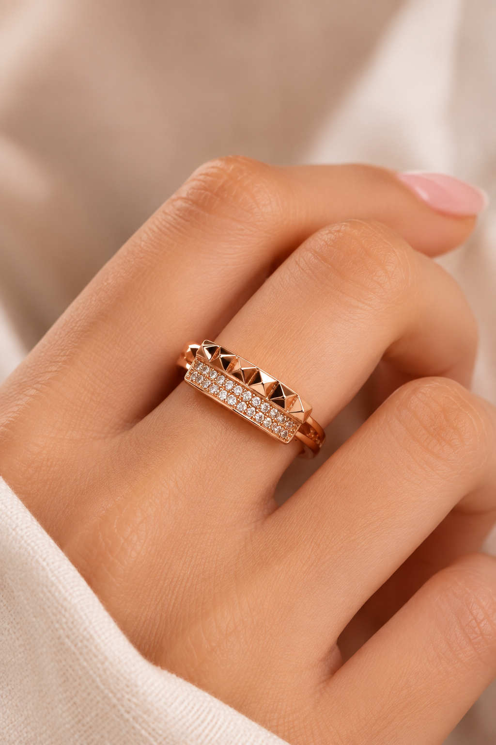 Reva Adjustable Ring