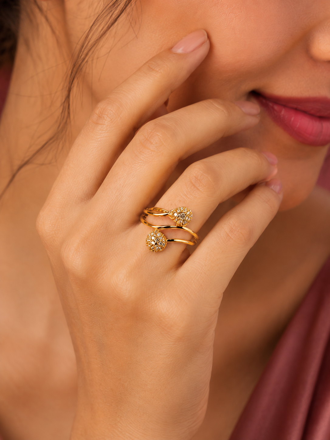 Loria Adjustable Ring