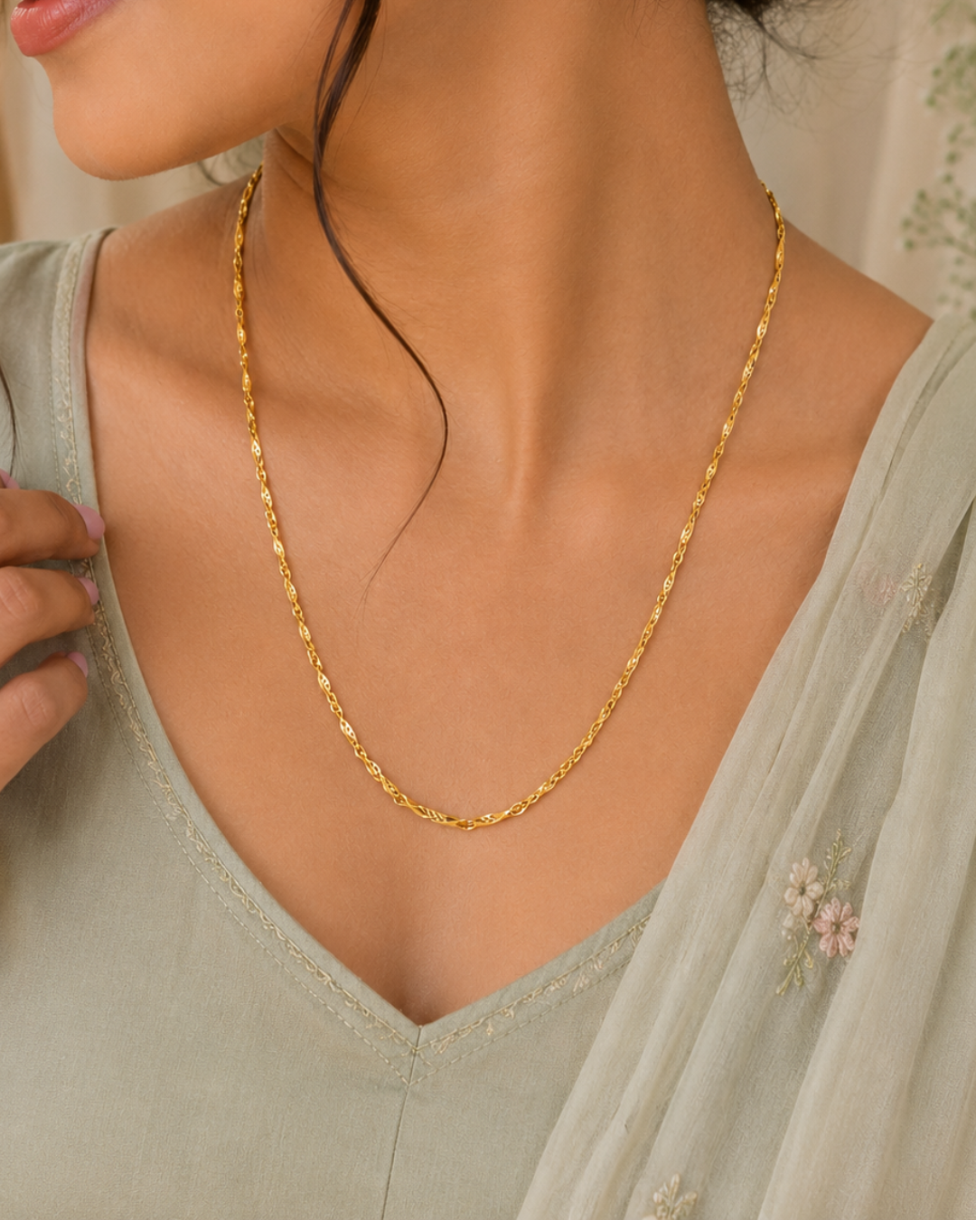 Noble Gold Chain